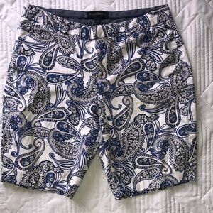 Banana republic women’s Blue and White Paisley Board Shorts. Size M